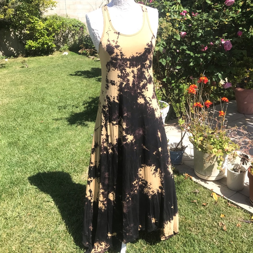 Tie-dyed maxi dress